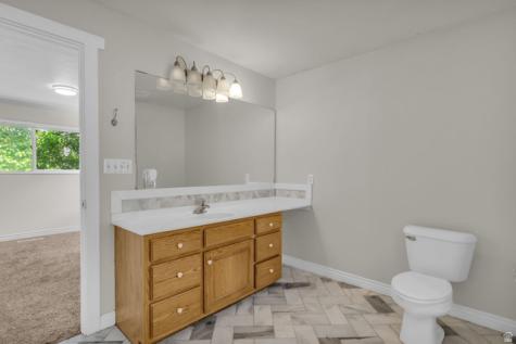 1035 E Hillcrest Drive Springville UT 84663
