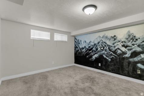 1035 E Hillcrest Drive Springville UT 84663
