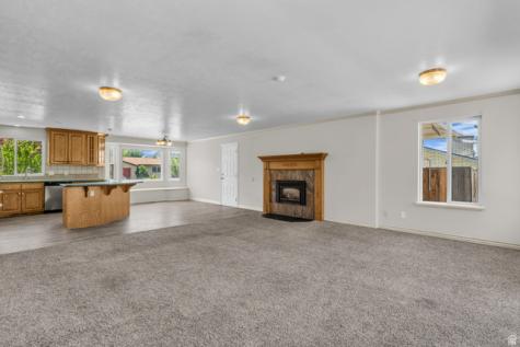 1035 E Hillcrest Drive Springville UT 84663