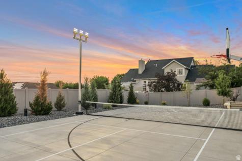 2145 N Main Street Centerville UT 84014