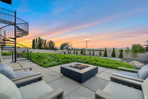 2145 N Main Street Centerville UT 84014