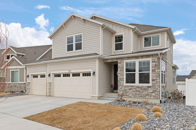 1325 E Desert Peak Eagle Mountain UT 84005
