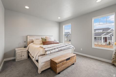 1325 E Desert Peak Eagle Mountain UT 84005