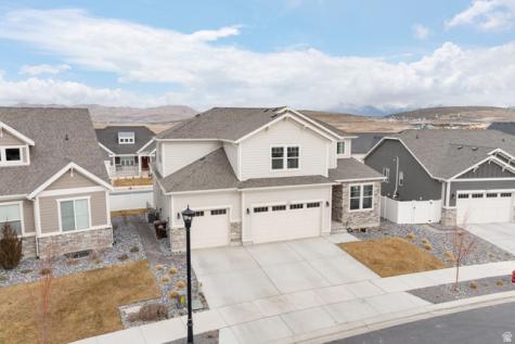 1325 E Desert Peak Eagle Mountain UT 84005