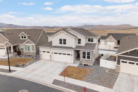 1325 E Desert Peak Eagle Mountain UT 84005