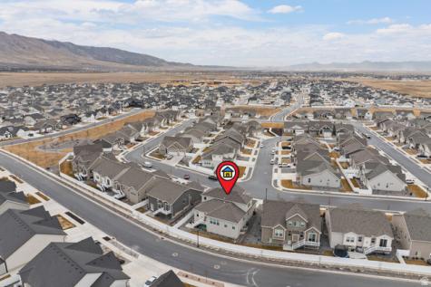 1325 E Desert Peak Eagle Mountain UT 84005