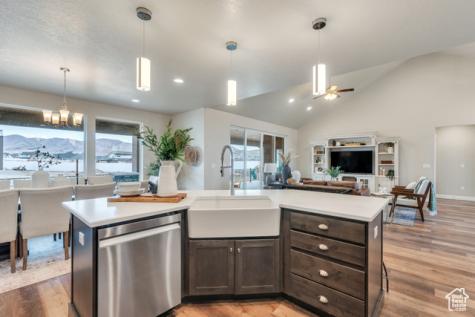 1407 E Abigail Lane Eagle Mountain UT 84005