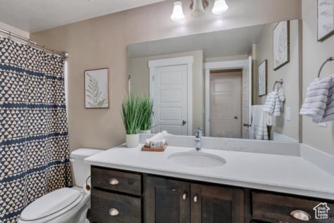1407 E Abigail Lane Eagle Mountain UT 84005