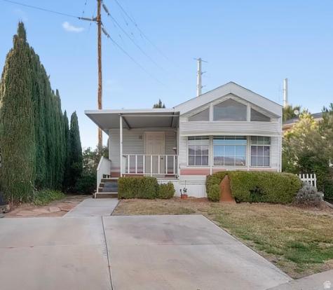 448 E Telegraph Street E Washington UT 84780