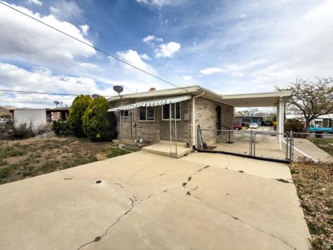 883 N 900 E Price UT 84501