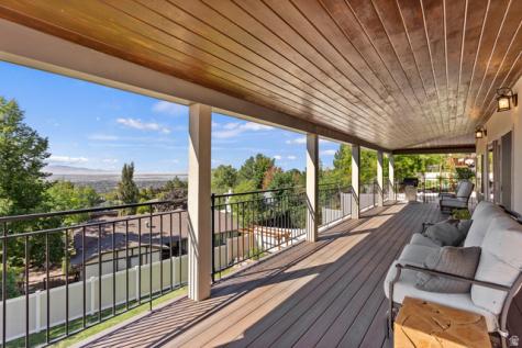 88 S Moss Hill Drive E Bountiful UT 84010