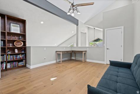 88 S Moss Hill Drive E Bountiful UT 84010