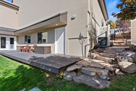 88 S Moss Hill Drive E Bountiful UT 84010
