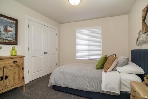 2513 W 840 N Clinton UT 84015
