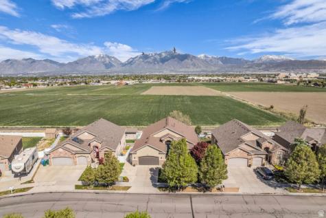 12367 S Black Foot Street Riverton UT 84096