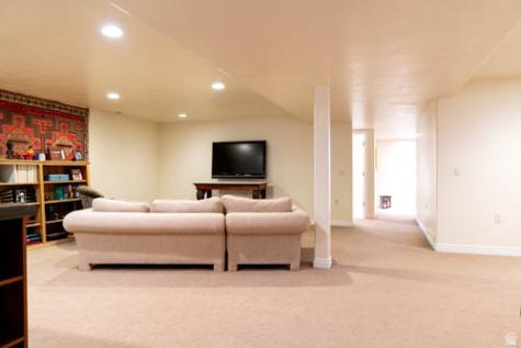 899 E 800 S Springville UT 84663