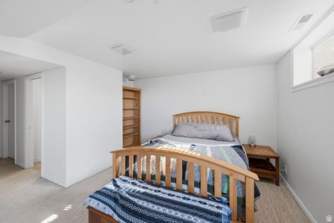 2198 S Elaine Drive E Bountiful UT 84010