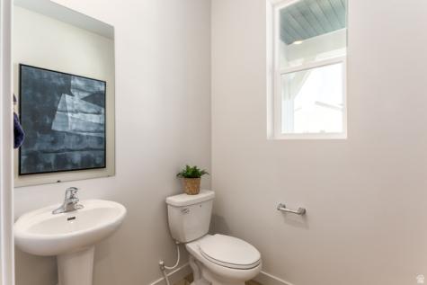 2101 E Swallow Drive Eagle Mountain UT 84005