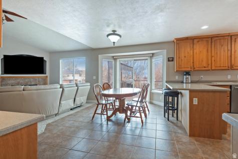 1114 W Shields Lane South Jordan UT 84095