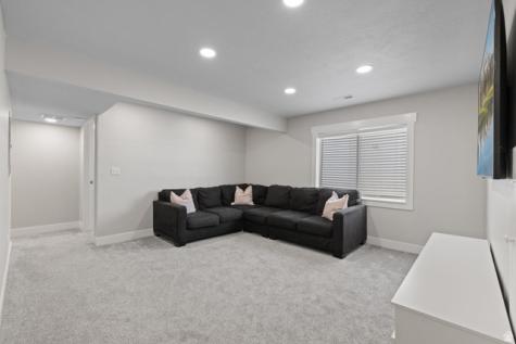 2112 E Cassidy Way Eagle Mountain UT 84005