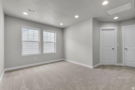 11174 S Fordman Way South Jordan UT 84009