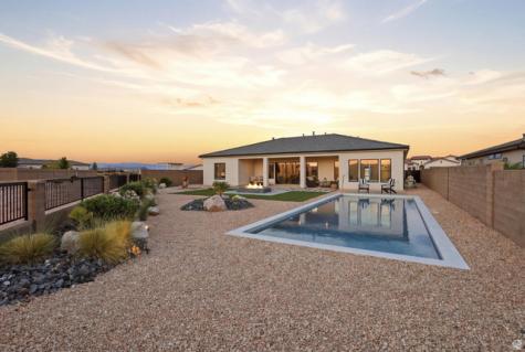 81 N Highland Parkway Washington UT 84780