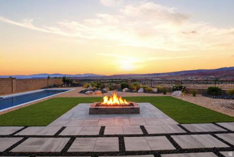 81 N Highland Parkway Washington UT 84780