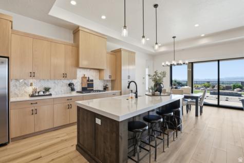 81 N Highland Parkway Washington UT 84780