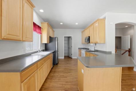 9884 S Cascade Park Drive Sandy UT 84070