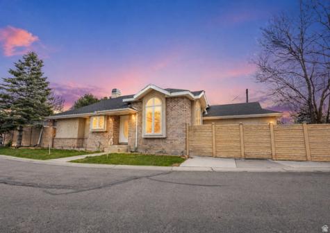 1522 E Amblewood Lane Millcreek UT 84124