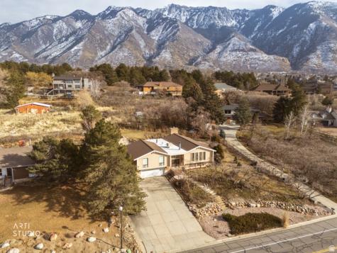 11129 S 2125 E Sandy UT 84092