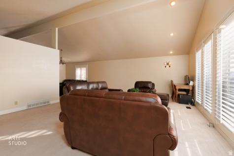 11129 S 2125 E Sandy UT 84092