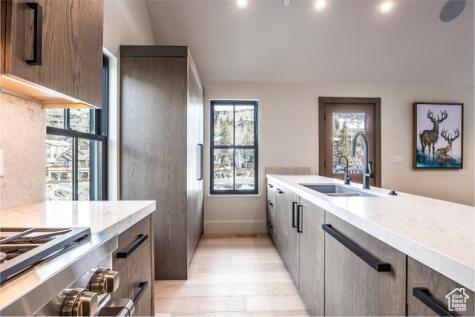 741 Rossie Hill Drive Park City UT 84060