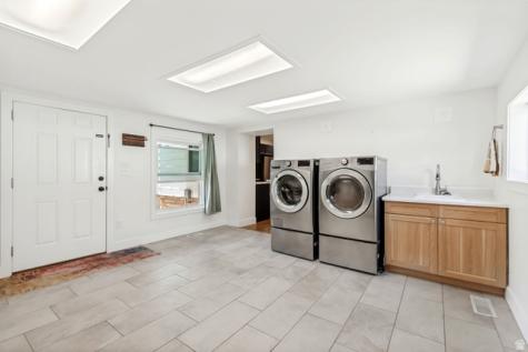 595 E 200 S Pleasant Grove UT 84062