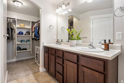 9913 N Outlook Way Eagle Mountain UT 84005