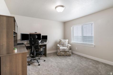 9913 N Outlook Way Eagle Mountain UT 84005