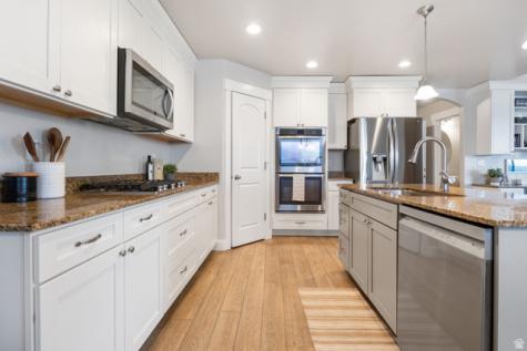 9913 N Outlook Way Eagle Mountain UT 84005