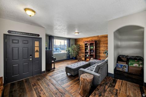 9766 S Pendleton Way South Jordan UT 84095