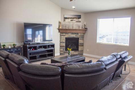 2248 E Grenada Lane Eagle Mountain UT 84005