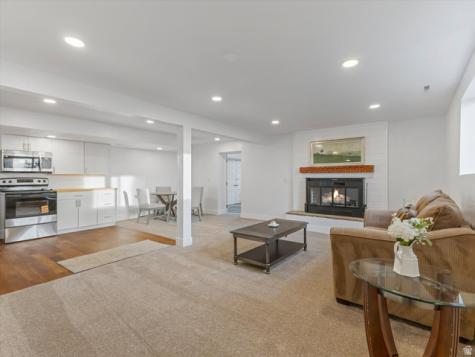 1092 N 500 E Centerville UT 84014