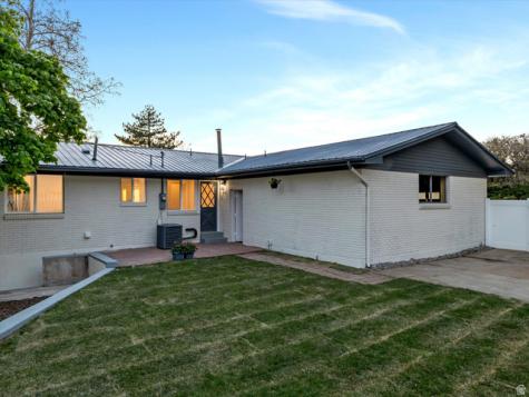 1092 N 500 E Centerville UT 84014