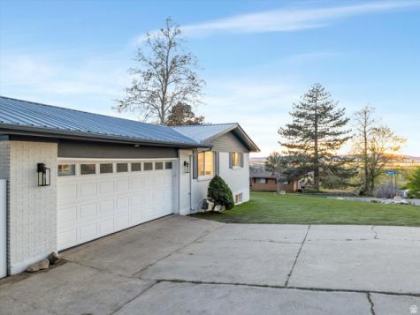 1092 N 500 E Centerville UT 84014