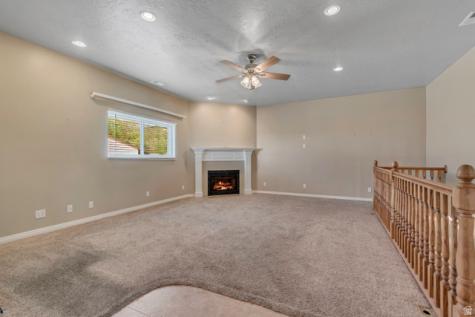 157 E 4380 N Provo UT 84604