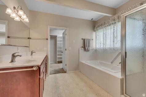 157 E 4380 N Provo UT 84604