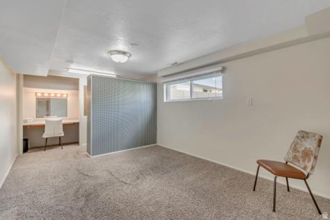 157 E 4380 N Provo UT 84604