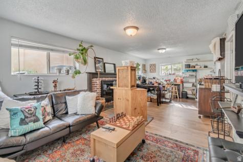 7470 S Ramanee Dr Drive E Midvale UT 84047