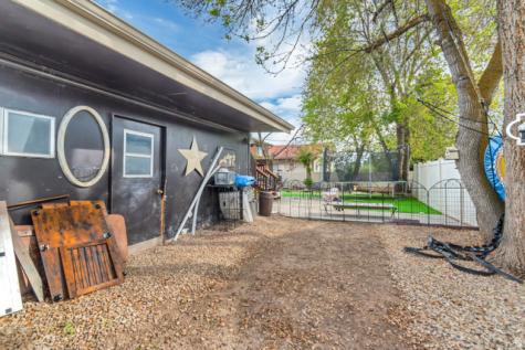 7470 S Ramanee Dr Drive E Midvale UT 84047