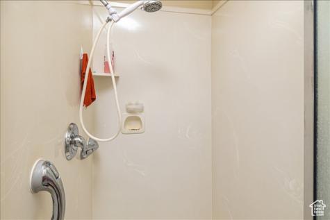 275 W 60 S Hyde Park UT 84318