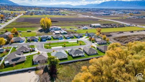 275 W 60 S Hyde Park UT 84318