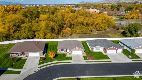 275 W 60 S Hyde Park UT 84318